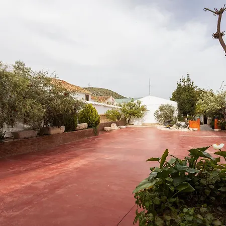 Апартаменты Molino De Lucero, Теба