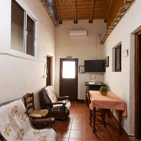 Molino De Lucero, Apartment Teba