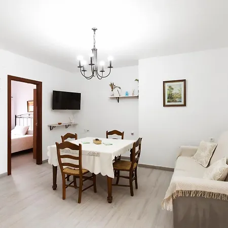 Molino De Lucero, Apartamento